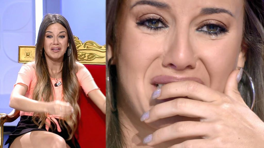 Jenny no puede más y rompe a llorar