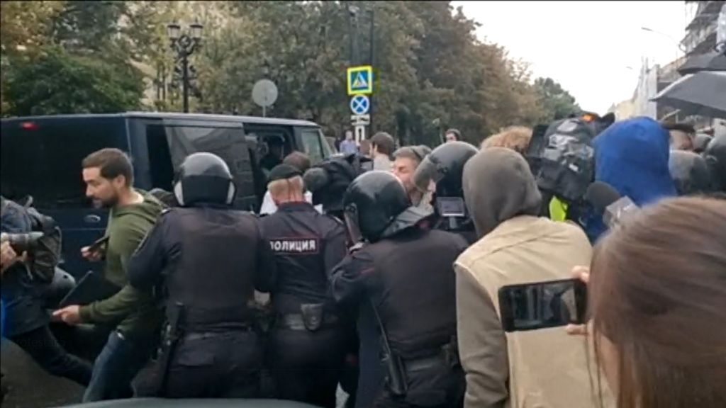 Detenidas más de 600 personas en Rusia en las protestas por elecciones libres y democráticas