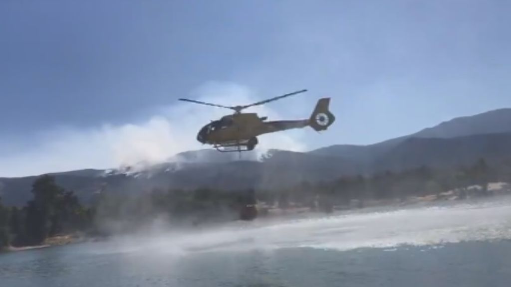 El fuego de La Granja ha afectado ya a unas 300 hectáreas y está "más controlado"
