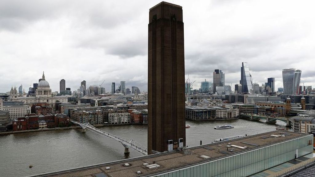 Detenido un adolescente por lanzar al vacío a un niño de 6 años en Londres