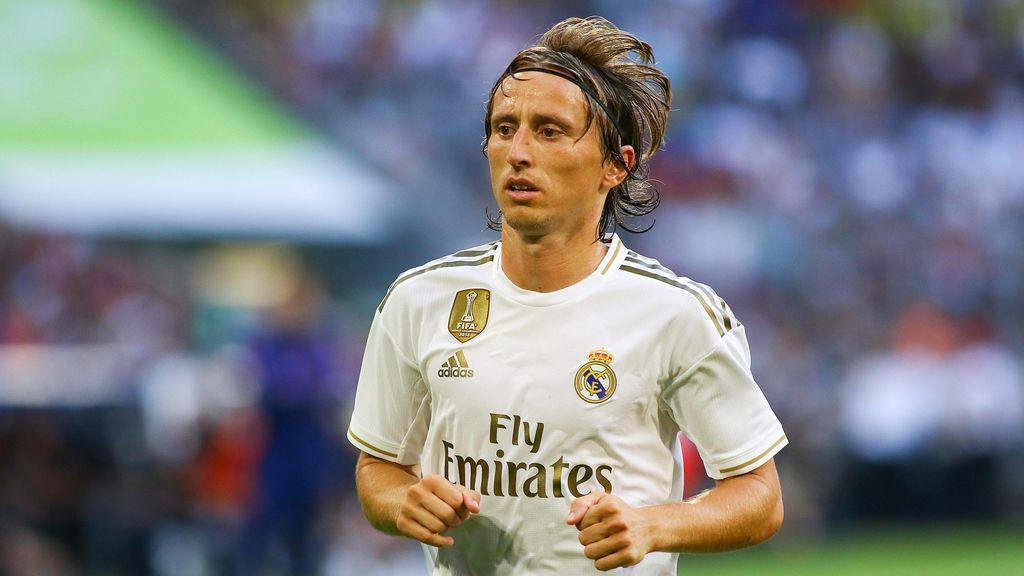 El entorno de Modric desmiente que el croata vaya a entrar en la 'Operación Neymar'