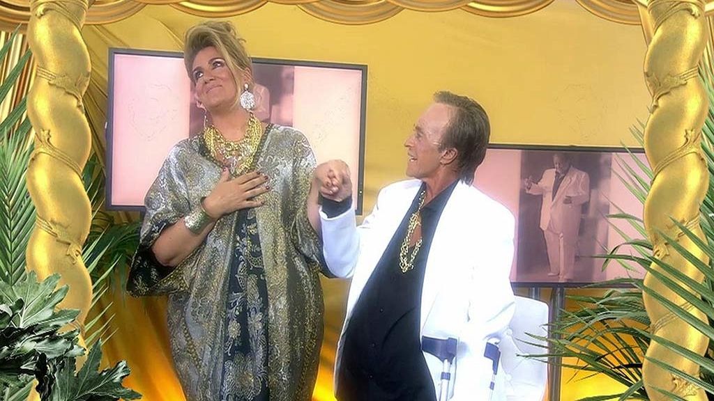 Oros, brillos y diamantes en el especial ‘Sálvame Marbella y tal y tal’