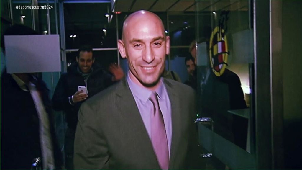 Rubiales gana la guerra de horarios: Habrá fútbol los viernes pero no los lunes