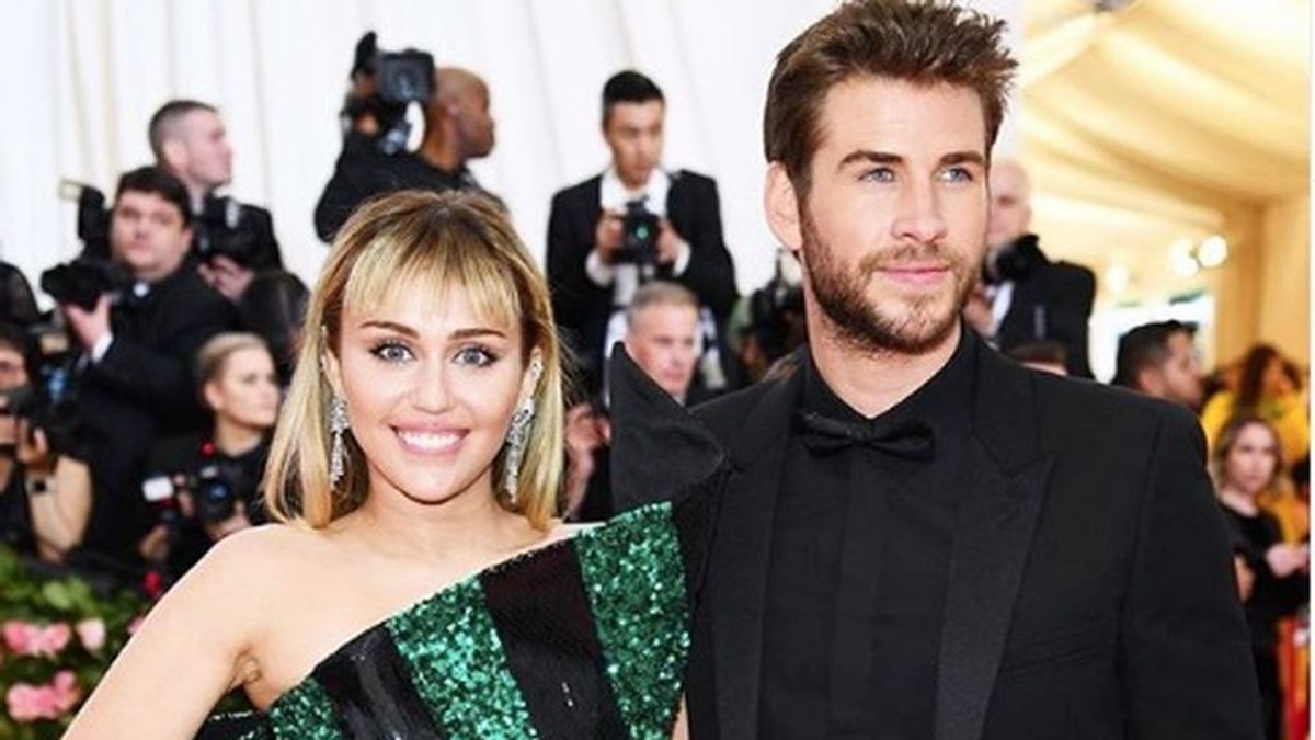Los rumores de ruptura entre Miley Cyrus y Liam Hemsworth se acentúan: ella ya no luce su anillo de bodas