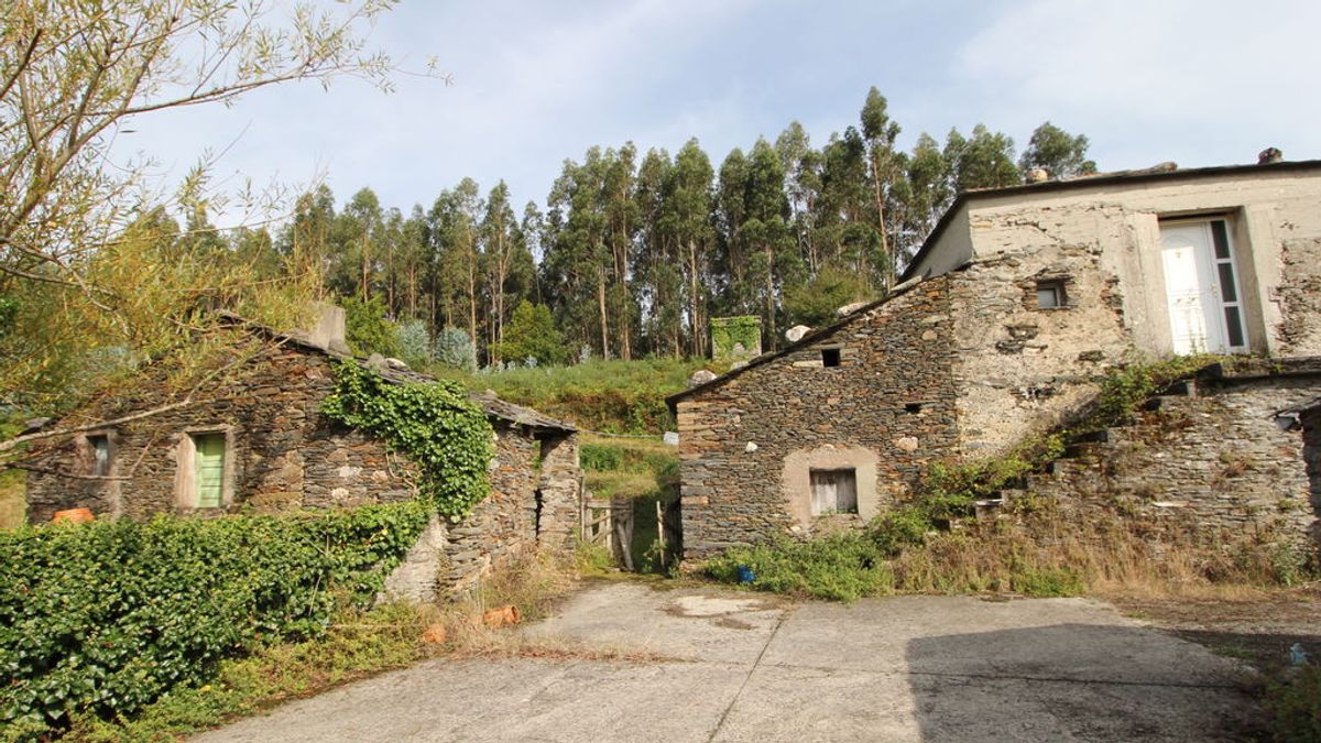 ¡Se vende pueblo! Una empresa gallega tiene las mejores aldeas abandonadas para vivir