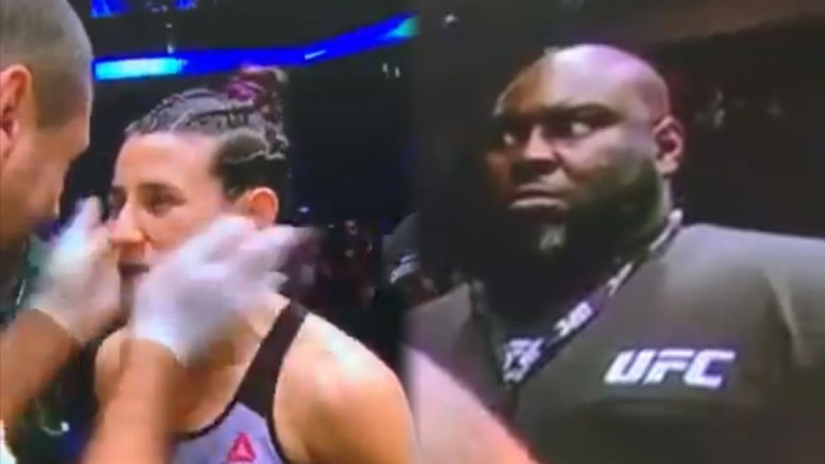 La cara de susto de un guardia de seguridad en la UFC cuando un entrenador motiva a su luchadora dándole golpes