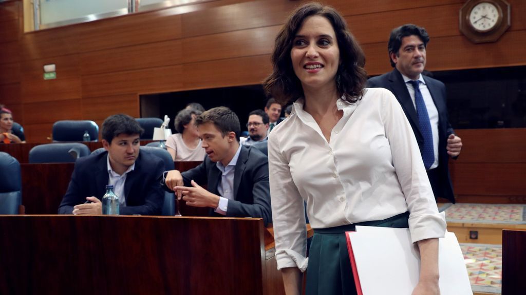 Isabel Díaz Ayuso, investida presidenta de la Comunidad de Madrid gracias a los votos de Vox y Cs
