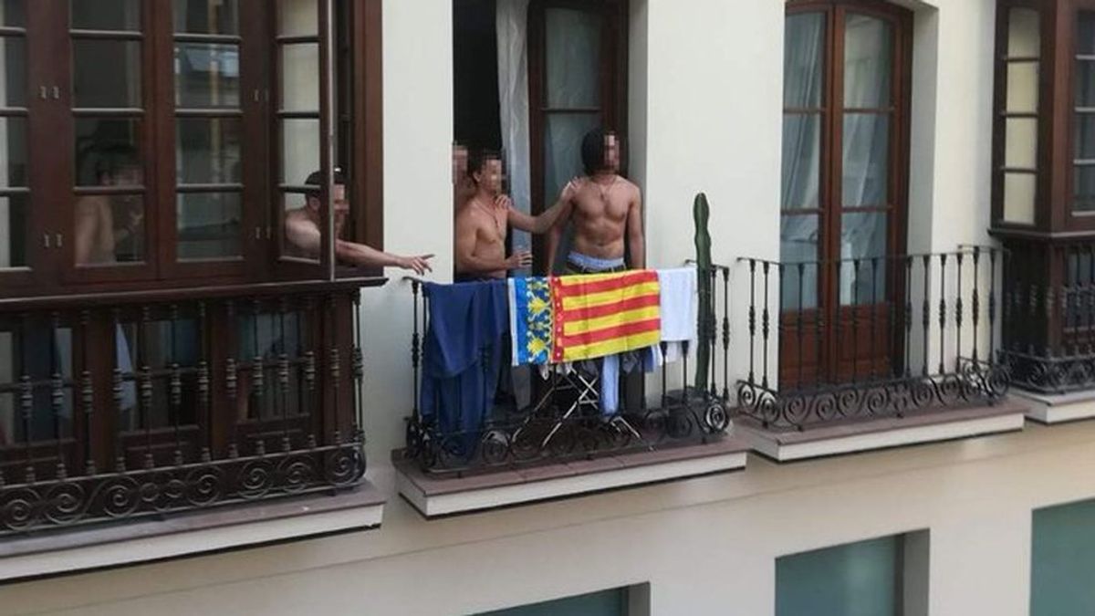 "¡Viva España cabrones!": se pelean a ladrillazos al confundir la senyera valenciana con la catalana