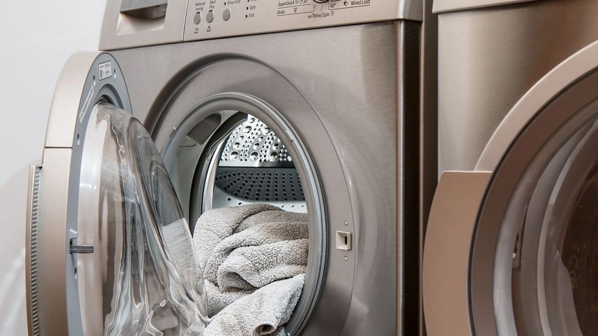 Descubre las cosas que nunca deberías meter en tu lavadora