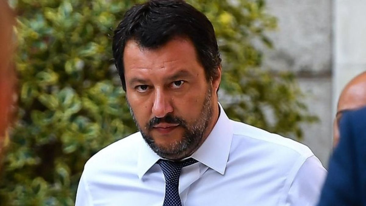 Salvini anuncia que "en contra de su voluntad" permitirá desembarcar a los menores de edad a bordo del 'Open Arms'