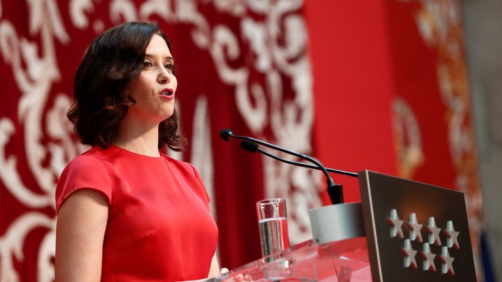 Isabel Díaz Ayuso toma posesión como presidenta de la Comunidad de Madrid arropada por Pablo Casado