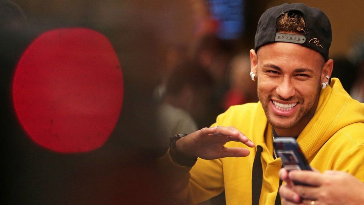 El Barça da un paso más para fichar a Neymar y presenta una oferta por escrito al PSG El Barça da un paso más para fichar a Neymar y presenta una oferta por escrito al PSG