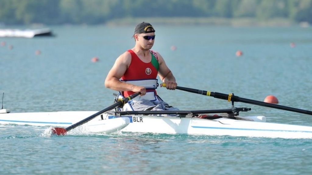 Un remero paraolímpico muere ahogado tras volcar su canoa y quedar atrapado mientras entrenaba Un remero paraolímpico muere ahogado tras volcar su canoa y quedar atrapado mientras entrenaba