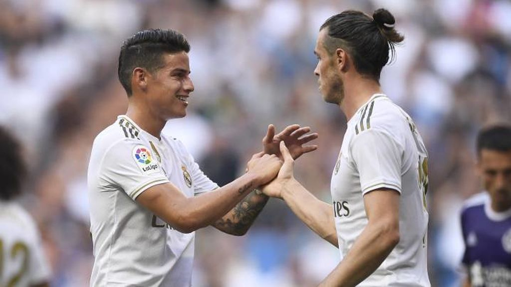 La afición del Real Madrid quiere a James y Bale: De los aplausos al galés, a la ovación del colombiano