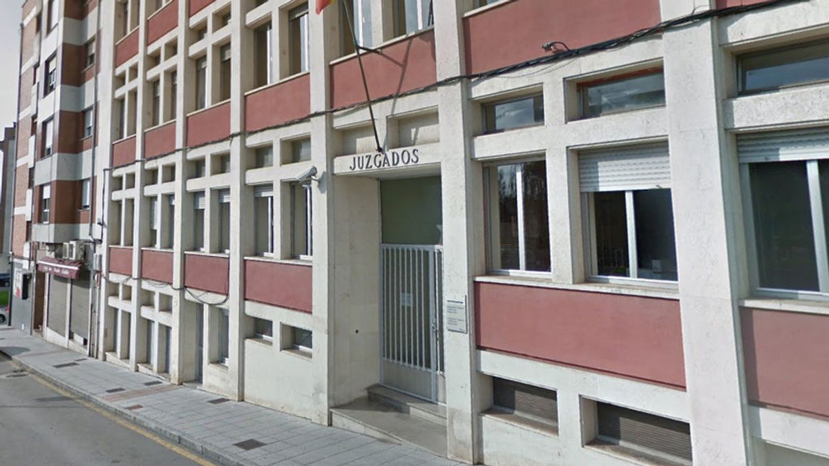 Prisión provisional para uno de los presuntos autores de la agresión sexual a dos jóvenes en Lugones