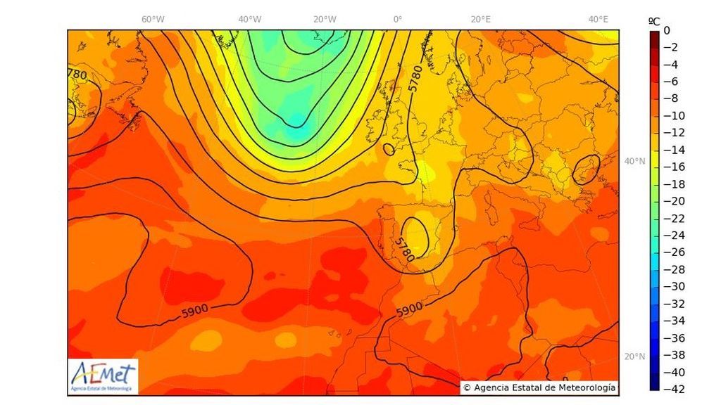 Temperatura y geopotencial a 500 hPa prevista a primera hora del martes / Aemet