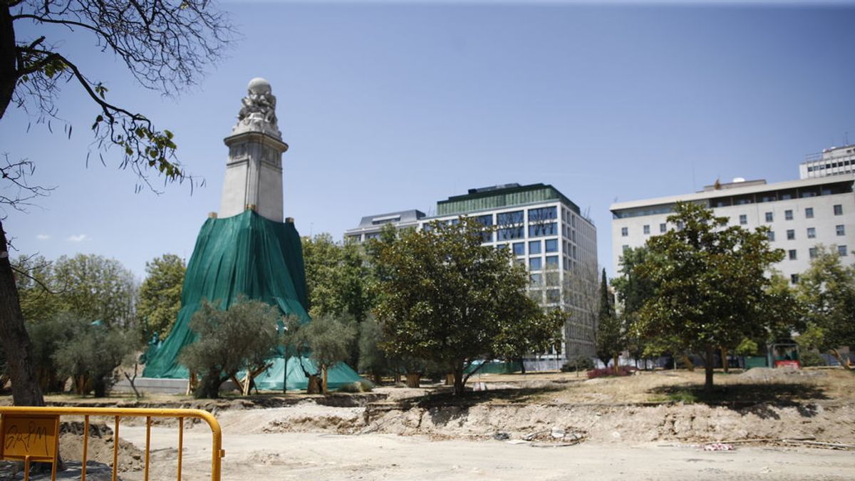 Paralizan parte de las obras de remodelación de la Plaza de España de Madrid por la aparición de restos arqueológicos