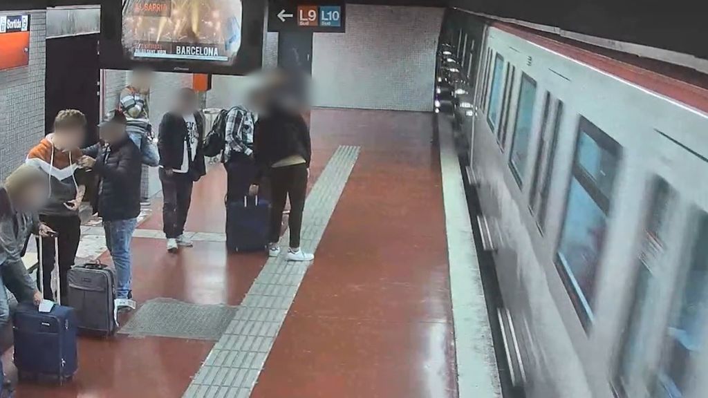 Identifican a más de 40 carteristas en el metro de Barcelona