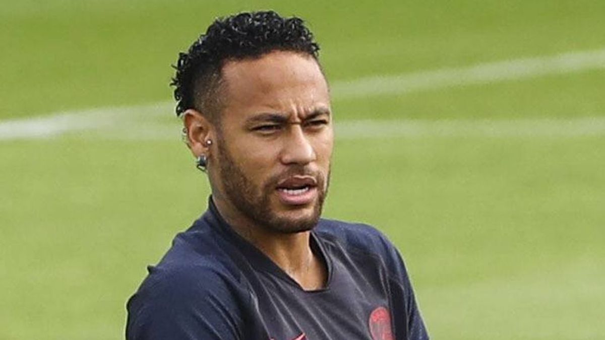 Barça y PSG no llegan a un acuerdo por Neymar pero su regreso al Camp Nou está más cerca Barça y PSG no llegan a un acuerdo por Neymar pero su regreso al Camp Nou está más cerca