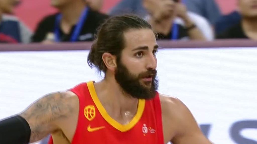 Ricky, en su salsa: a pies cambiados y triplazo para empatar contra Argentina