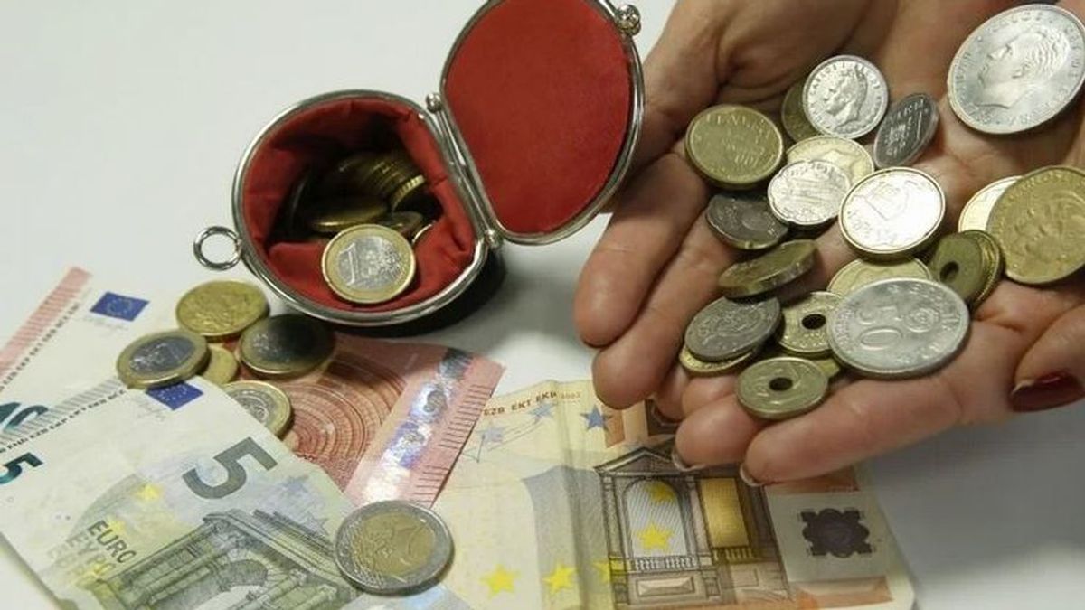 Los españoles conservan pesetas por valor de 1.614 millones de euros