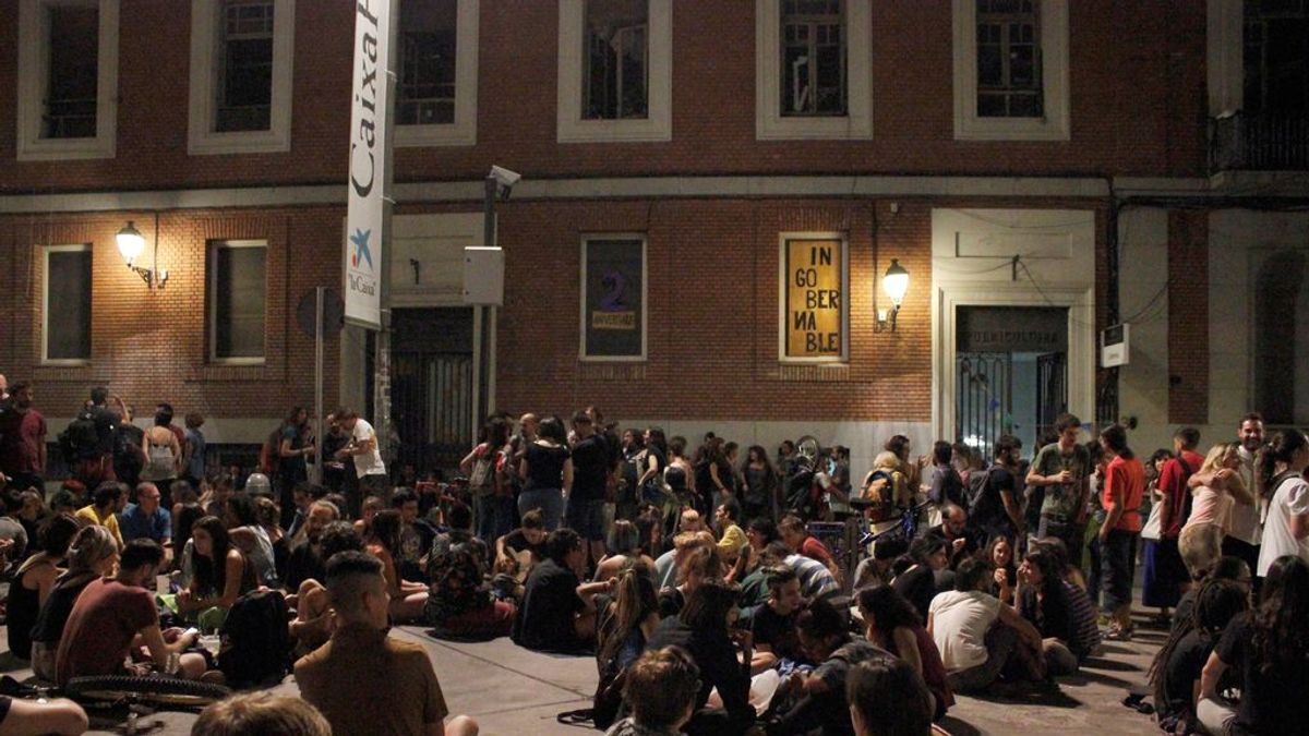 Los okupas de La Ingobernable se niegan a desalojar el edificio del Paseo del Prado de Madrid