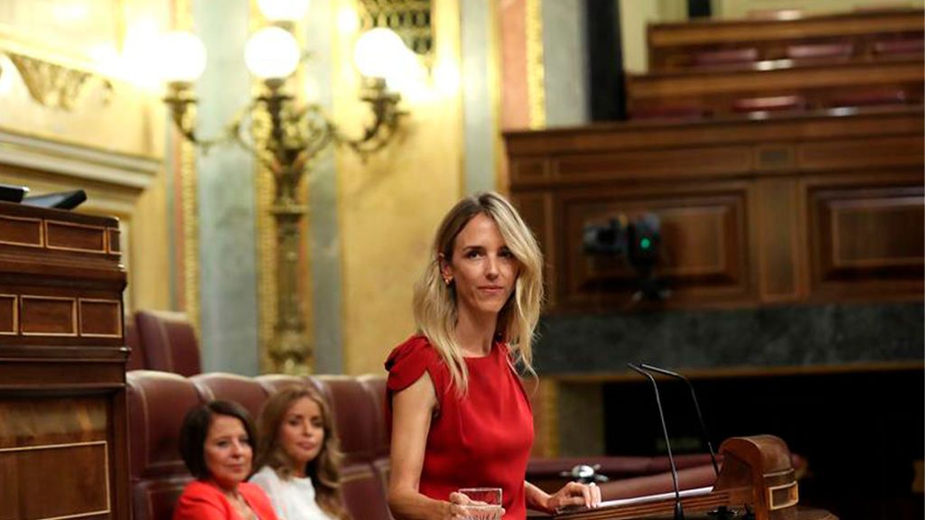 Cayetana Álvarez de Toledo no defrauda en su debut como portavoz del PP Cayetana Álvarez de Toledo no defrauda en su debut como portavoz del PP