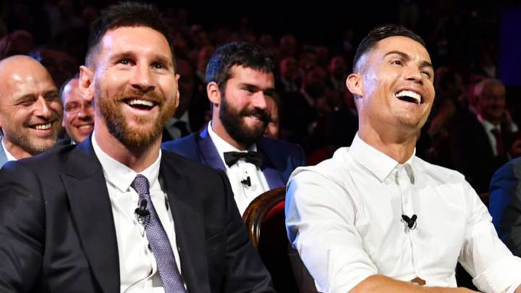 Enemigos íntimos: La propuesta de Cristiano Ronaldo a Messi que hizo reír a todos los presentes en el sorteo