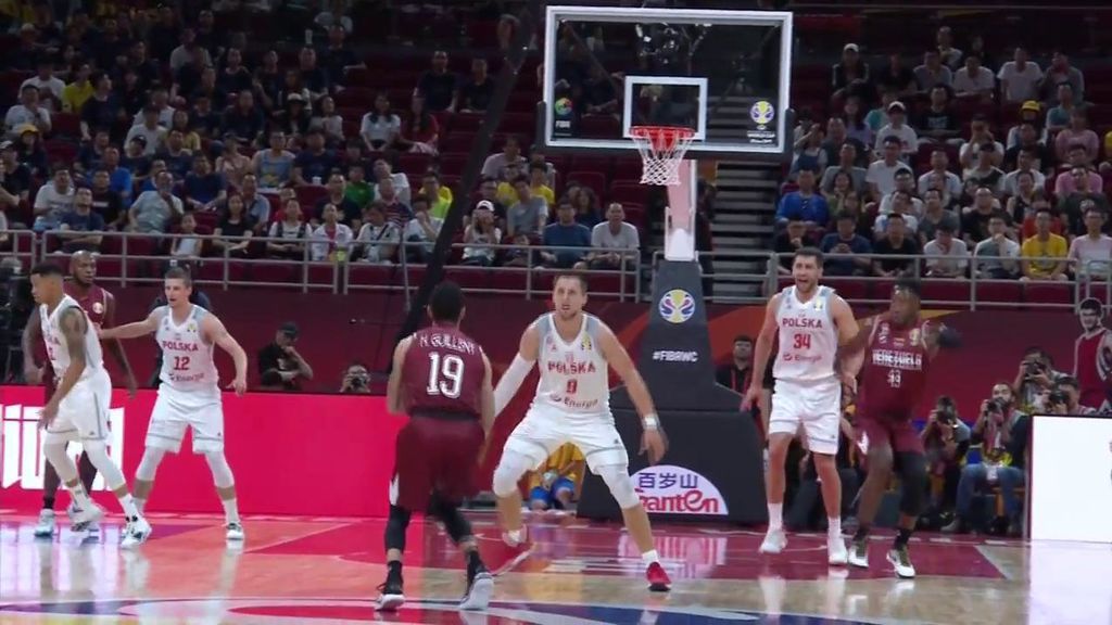 Guillent se ‘disfraza’ de Curry con un triplazo para Venezuela desde nueve metros ¡Canastón!