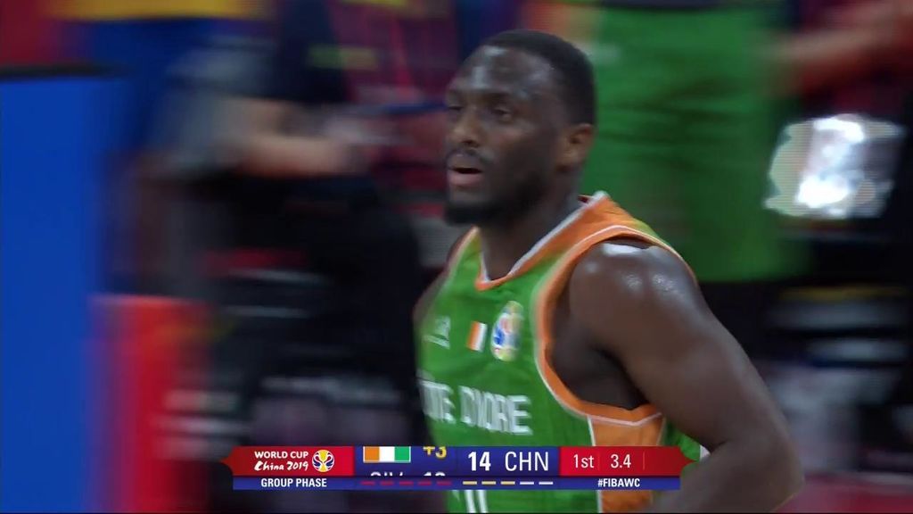 Diabate da la victoria en el primer cuarto: Costa de Marfil se marcha con ventaja con un triple al final del cuarto