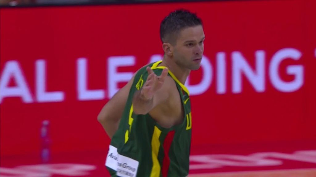 Kalnietis y Sabonis despegan a Lituania ante Senegal