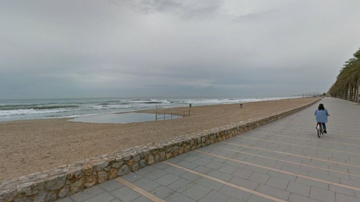 Muere ahogado un hombre de unos 70 años en la playa tarraconense de Calafell