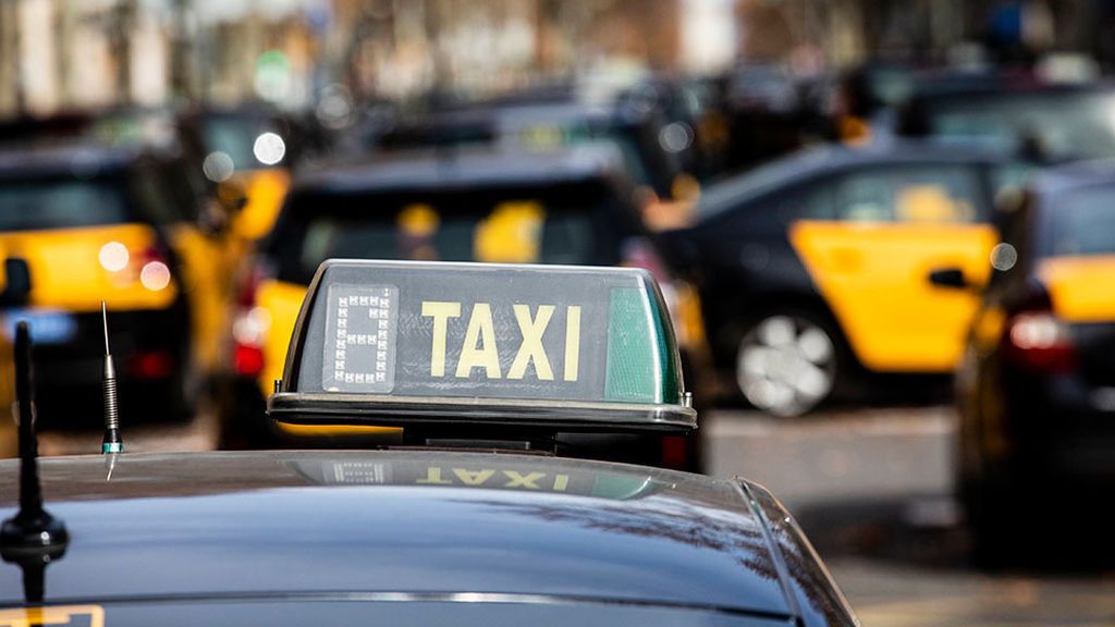Detenido un taxista por una presunta agresión sexual a una mujer en Barcelona Detenido un taxista por una presunta agresión sexual a una mujer en Barcelona