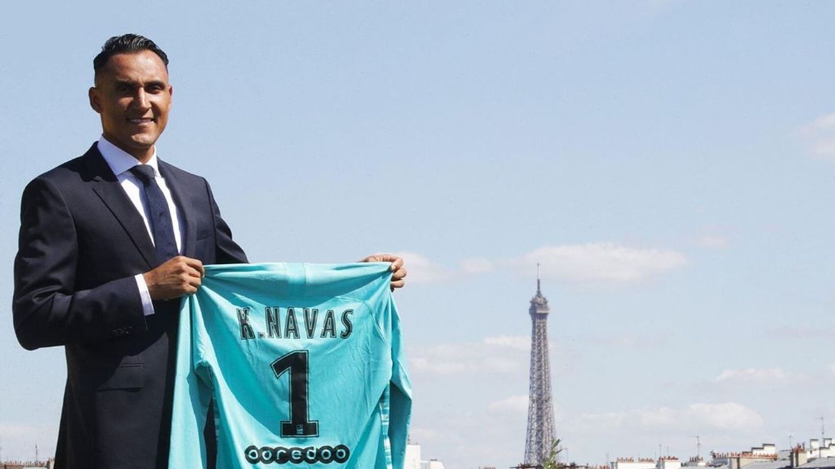 Keylor Navas ya es nuevo portero del PSG: El costarricense firma para cuatro temporadas y cobrará seis millones Keylor Navas ya es nuevo portero del PSG: El costarricense firma para cuatro temporadas y cobrará seis millones