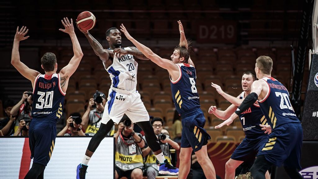 Una dura Corea se lo pone difícil a una poco acertada Rusia (73-87) Una dura Corea se lo pone difícil a una poco acertada Rusia (73-87)