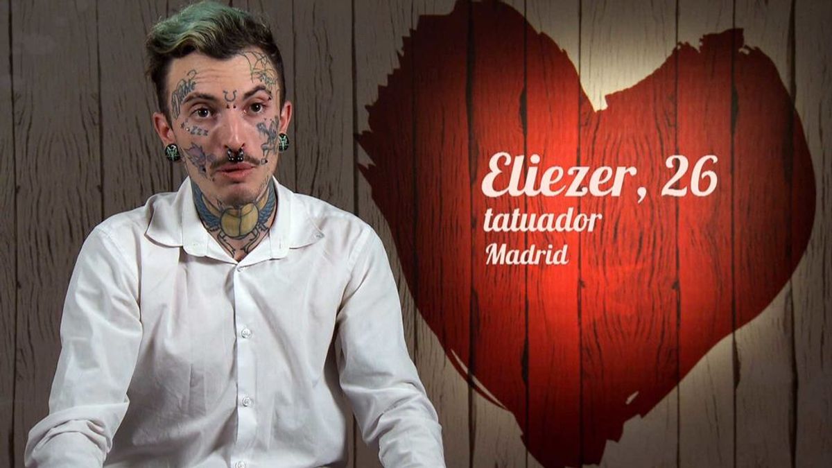 Eliezer: "Tengo una Hello Kitty tatuada en mis partes íntimas y un pene con alas en la cabeza"