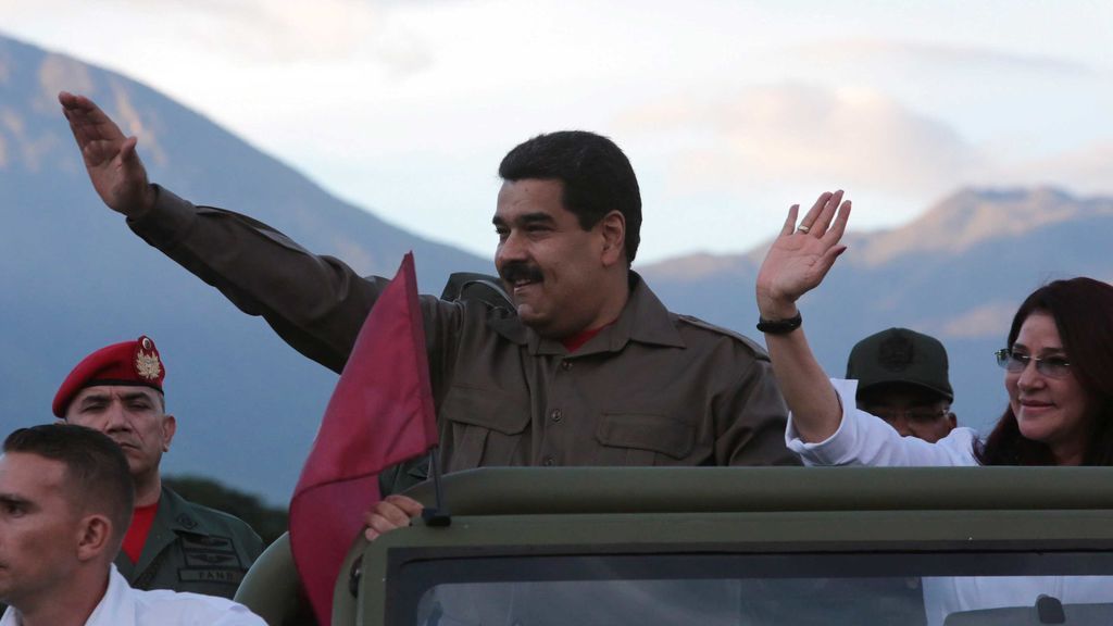 Nicolás Maduro desplegará tropas y un sistema de misiles en la frontera con Colombia Nicolás Maduro desplegará tropas y un sistema de misiles en la frontera con Colombia