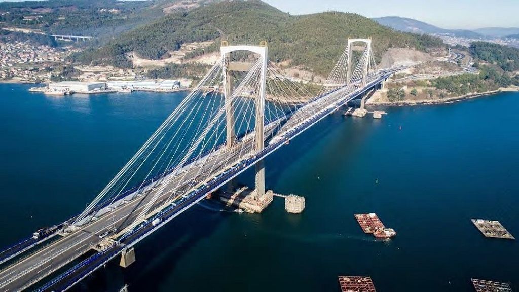 El puente de Rande es uno de los emblemas de la ría de Vigo El puente de Rande es uno de los emblemas de la ría de Vigo