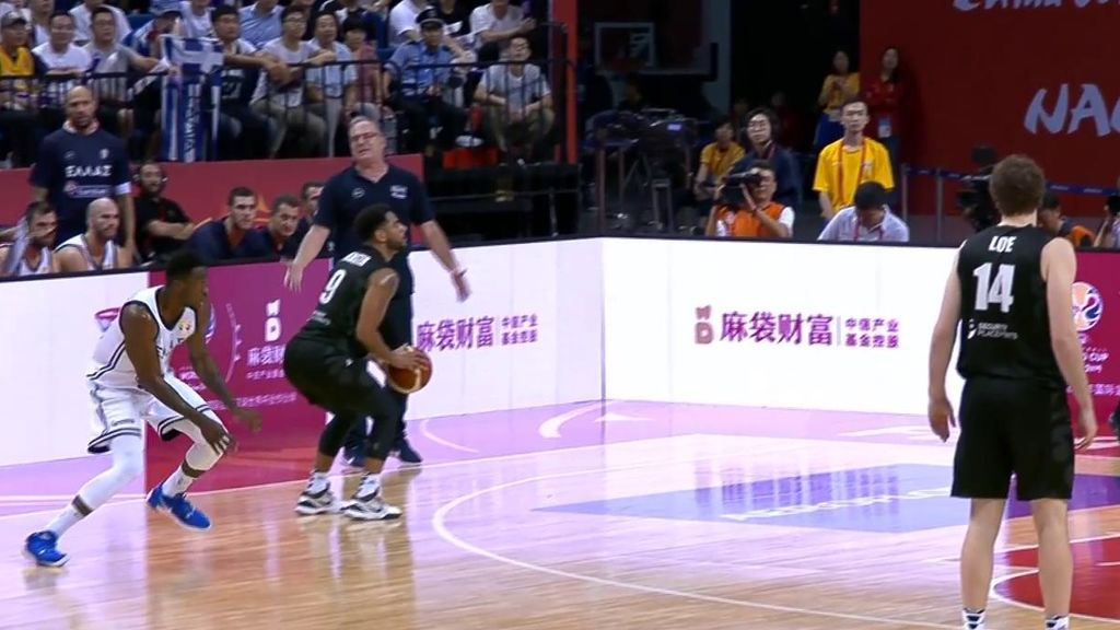 Revive las mejores jugadas del primer cuarto entre Grecia y Nueva Zelanda