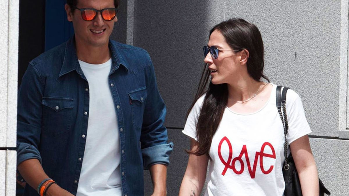 Malú y Rivera, la foto más buscada en la boda de Melendi Malú y Rivera, la foto más buscada en la boda de Melendi