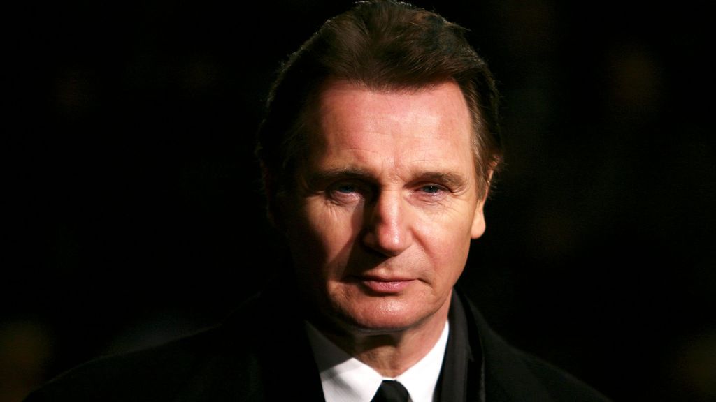 Liam Neeson: de 'desconectar' a su esposa por un pacto de amor a luchar contra el alcoholismo por sus hijos