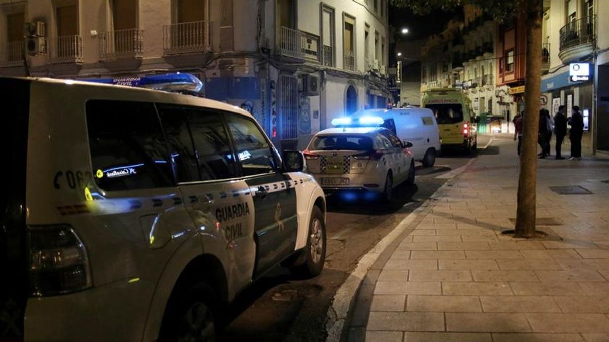 Heridas tres mujeres en un choque entre tres vehículos cerca de Badajoz
