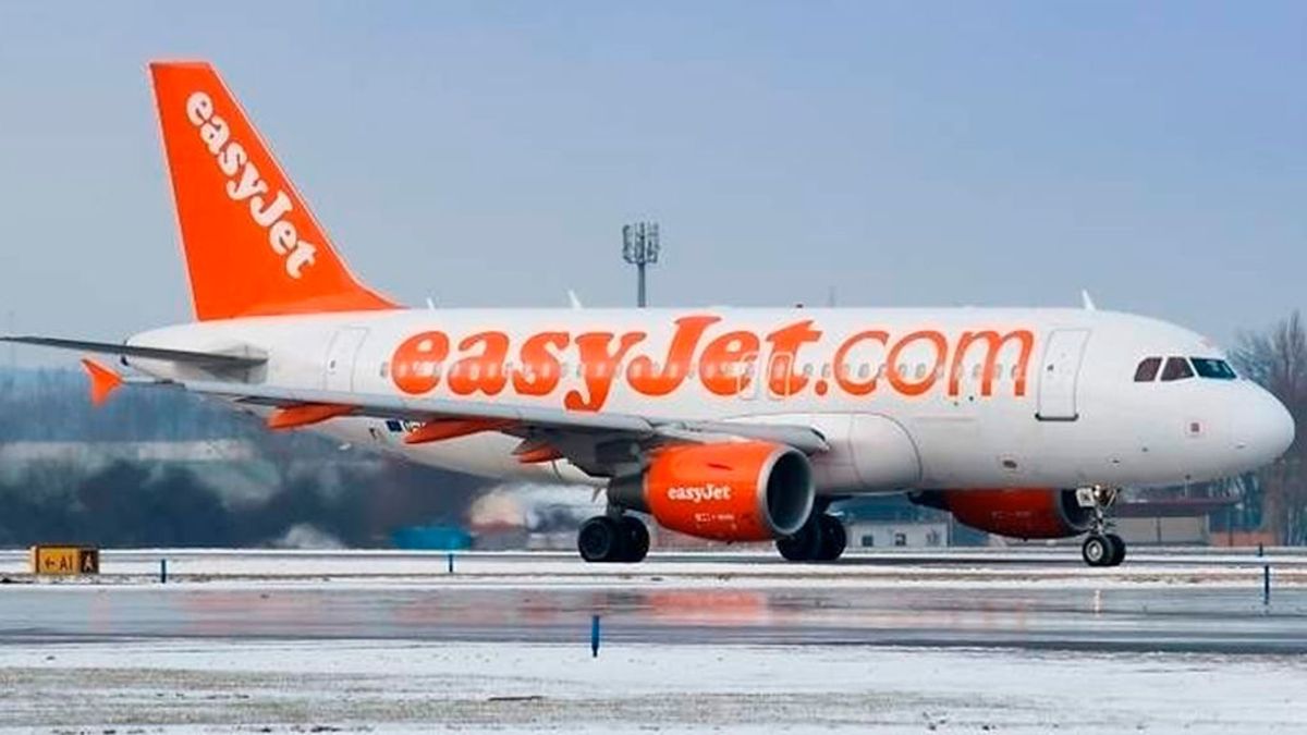 Avión de easyJet Avión de easyJet