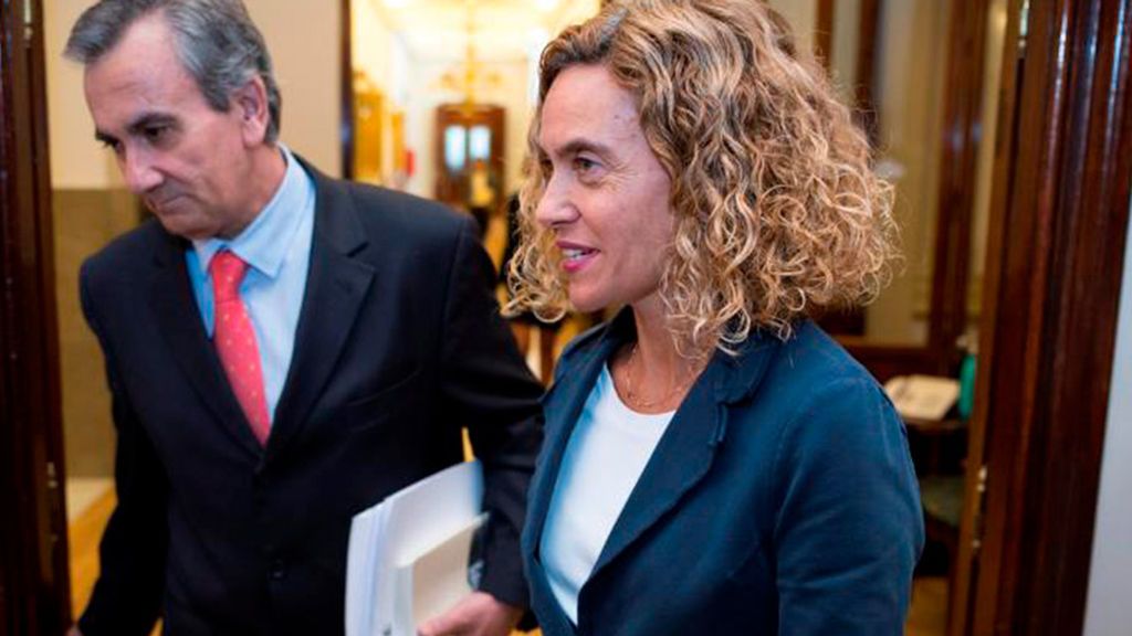 PP, C's y Vox acusan al gobierno de "secuestrar el parlamento" PP, C's y Vox acusan al gobierno de "secuestrar el parlamento"