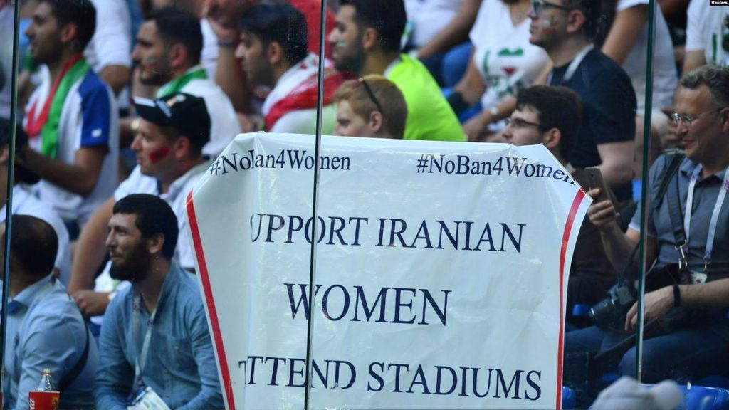 Protestas a favor del derecho de las mujeres a acudir a los estadios de fútbol en Irán durante el mundial de Rusia 2018