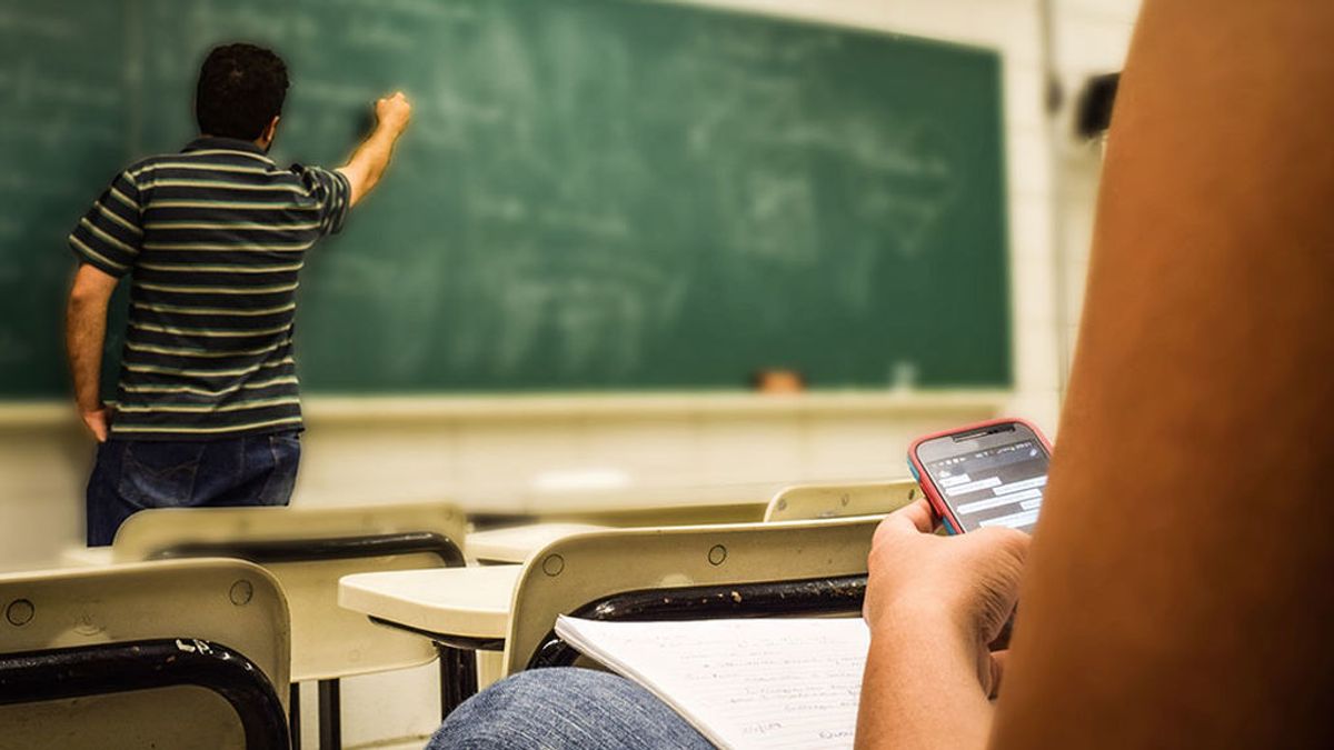 La Universidad se pone firme: policías y sanciones para combatir las novatadas La Universidad se pone firme: policías y sanciones para combatir las novatadas