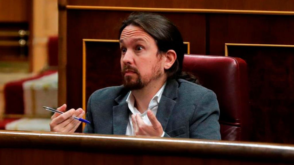 Pablo Iglesias, en su escaño del Congreso Pablo Iglesias, en su escaño del Congreso