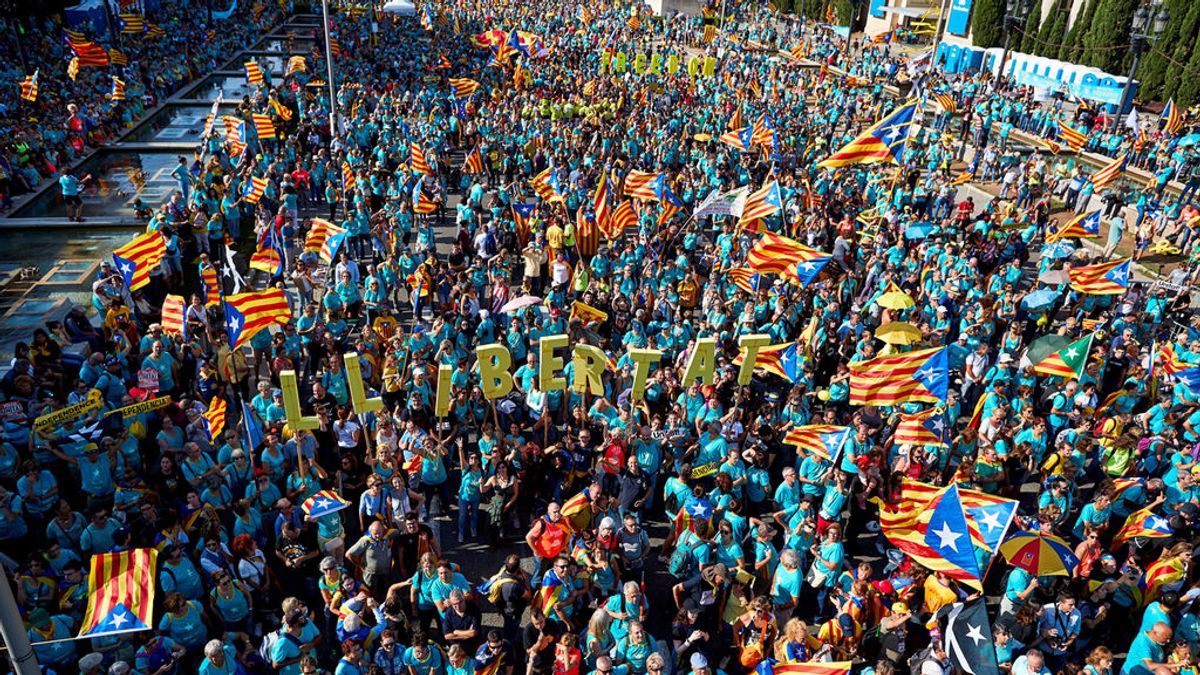 Cataluña celebra la Diada entre vientos de división en el independentismo