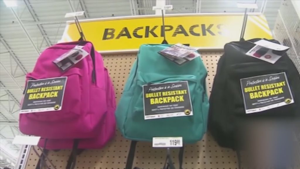 Se disparan las ventas de mochilas antibalas en las aulas de EEUU por miedo a los tiroteos