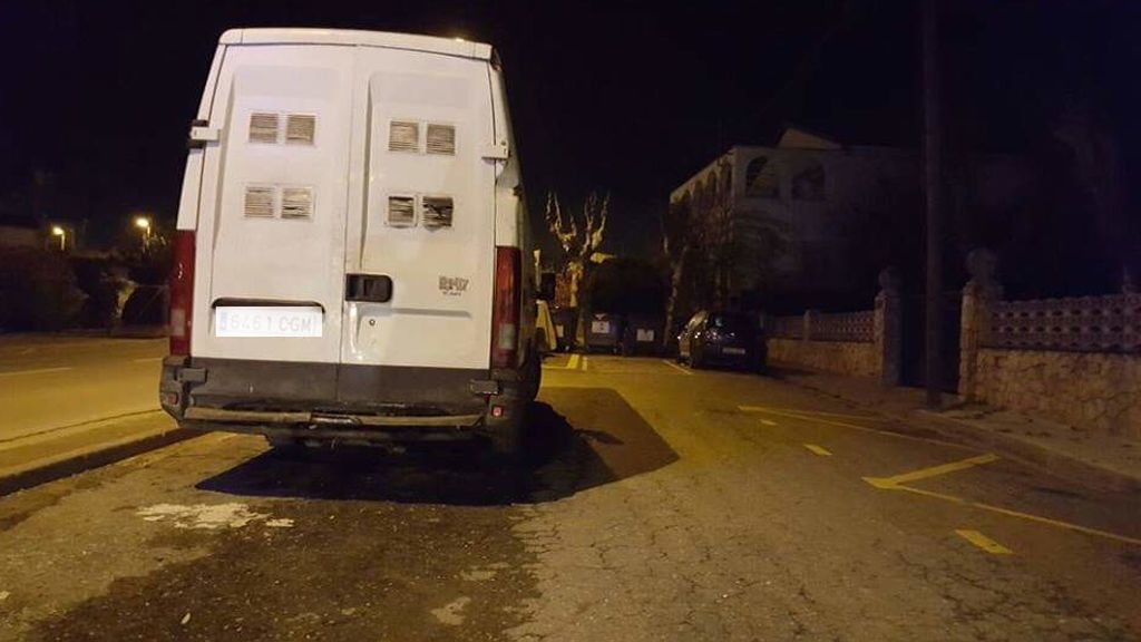 Furgoneta donde supuestamente opera